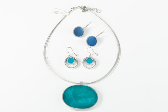 Blue Capiz Shell & Resin Necklace Earrings Set