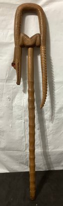 WALKING STICK (CARVED HANDLE OF A CROCODILE)