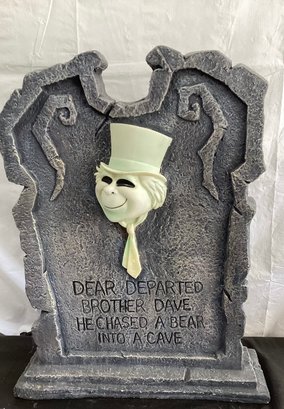 Disney Haunted Mansion LE Lighted Ghost Tombston