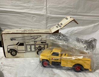 Vintage Lilco Utility Truck - New I