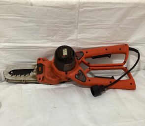 Black & Decker LP1000 Alligator Lopper 4.5 Amp Electric Corded Saw Chainsaw