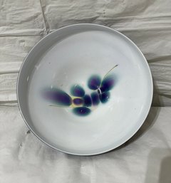 J A  Hewitt Signed Art Glass Bowl