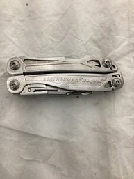 Leatherman 'wingman' Multitool