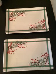 2 Christmas Platters By Smart Living