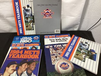 9 - 1980s New York Mets Year Books