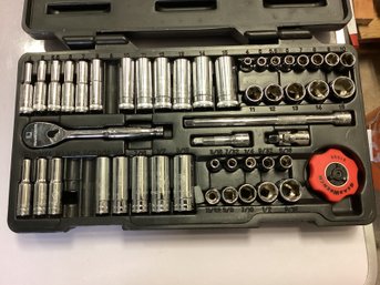 Gearwrench 81010 49 Piece 1/4' Drive 6 Point Socket & Tool Set