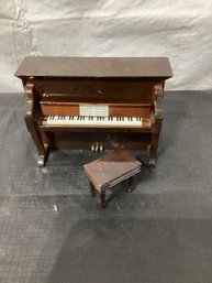Miniature Piano Model With Stool  Wooden Upright Piano Musical  Dolls House Accesory