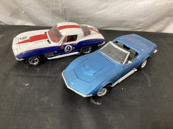 Revel 69 Corvette And Corvette Stingray Both 1/18 Scale