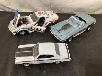 Ertl Auto World, American Muscle And Carousel Diecast Cars