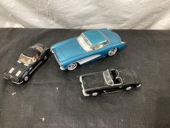 JADA Chevrolet  CHEVY CORVETTE 1957 1:24, 1963 Stingray 1:32 , 1962 Corvette 1/32