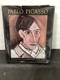 Pablo Picasso: A Retrospective (Museum Of Modern Art, New York) Book