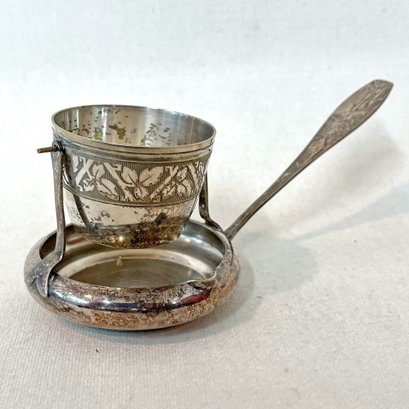 Silver Plate Tea Strainer With Handled Drip Pot