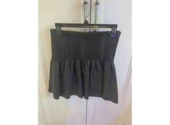 Ella Moss Sz Small Pleather / Faux Leather Flirty Mini Skirt