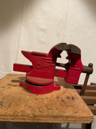 Chief Workbench Vice