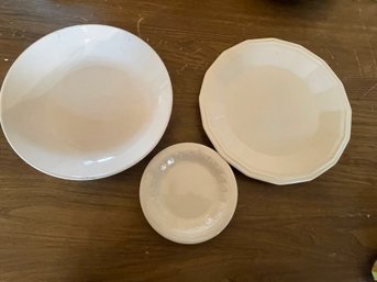 Misc White Plates - Home Laughlin Plate