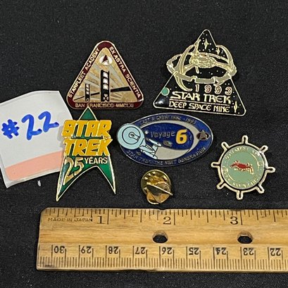 Vintage STAR TREK Pins Lot
