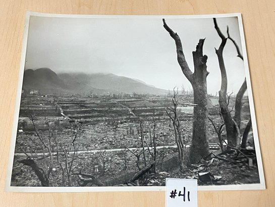 'VALLEY OF DEATH' Nagasaki, Japan Atomic Bomb Aftermath - Original WWII Press Photo
