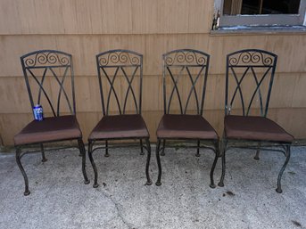 Set Of 4 Iron Chairs - Vintage Outdoor Porch/Patio Furniture