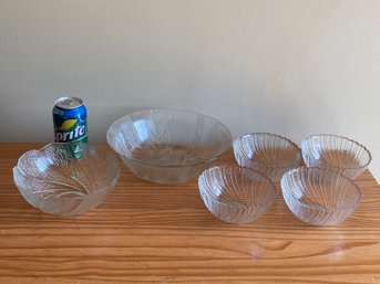 Lot Of 6 Textured Glass Bowls