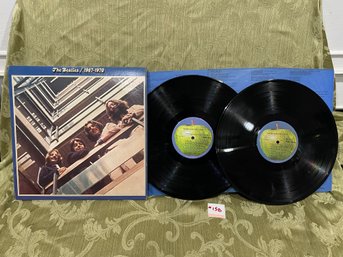 'The Beatles 1967-1970' Double Vinyl Record Set (1973, Apple Records) SKBO 3404