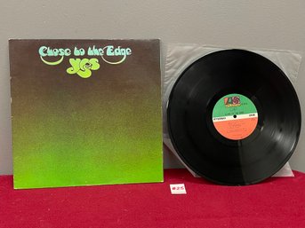 YES 'Close To The Edge' 1972 Vinyl LP Record SD 19133