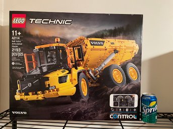 Unopened Box LEGO Technic 6x6 Volvo Articulated Hauler (42114)