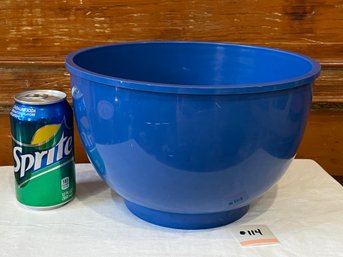 Blue DANSK DESIGNS Large Sturdy Plastic Mixing Bowl