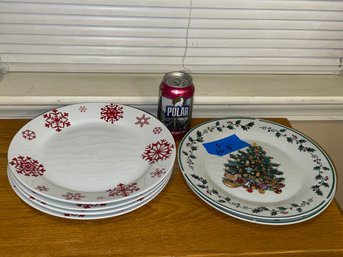 (6) Christmas Holiday Plates - Gibson & St. Nicholas Square