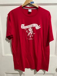 Elephant's Trunk Flea Market Size XL T-Shirt New Milford, CT