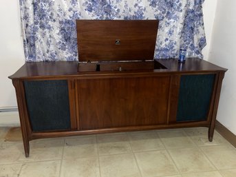 Vintage 'New Vista' VICTROLA Hi-Fi Console Cabinet Stereo RCA Mid-Century