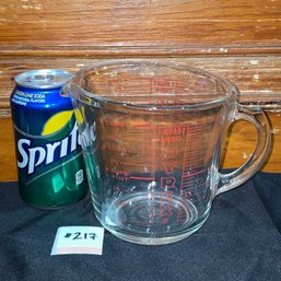 4 Cup D-Handle Pyrex Glass Measuring Cup