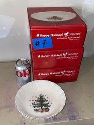 Set Of 12 All-Purpose Bowls NIKKO Happy Holidays - Christmas Tree Dishes #7