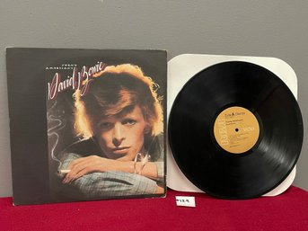 David Bowie 'Young Americans' 1975 Vinyl LP Record APL1-0998