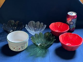 Lot Of Small Glass & Ceramic Bowls