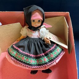 Yugoslavia Girl VINTAGE Madame Alexander Doll With Box