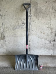 Suncast Snow Shovel