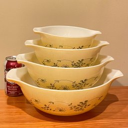 PYREX Shenandoah (Complete Set Of 4) Cinderella Mixing Bowls VINTAGE