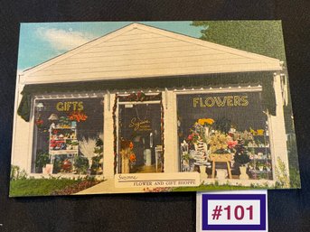 'Suzanne Flower And Gift Shoppe' Bayside, NY Vintage Postcard