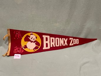 BRONX ZOO Vintage Felt Pennant - Panda Bear