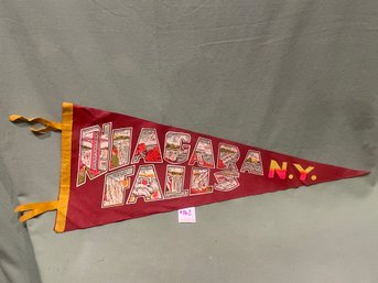 Niagara Falls, New York Felt Pennant - Vintage