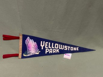 'Old Faithful' Yellowstone Park Felt Pennant - Vintage