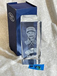 Trendy Crystal Dale Earnhardt Laser Etched 3D Cube Paperweight