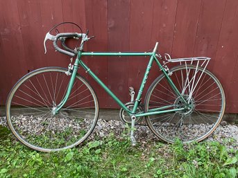 Vintage FUJI 'Grand Tourer' 12 Speed Bicycle - For Parts Or Restoration