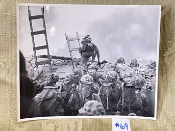 1950 Korean War 'Invasion Of Inchon' U.S. Marines Original Press Photo
