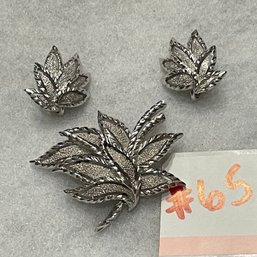 TRIFARI Leaf Earrings & Pin/Brooch Set - Vintage Silver Tone NICE