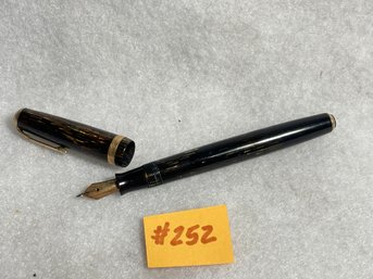 Vintage Parker Fountain Pen