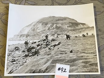 'The Landing' U.S. Marines On Iwo Jima WWII Original Press Photo