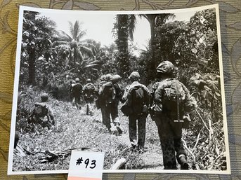 U.S. Marine Raiders On Bougainville Island WWII Original Press Photo