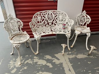 Outdoor Cast Iron Garden, Patio Furniture Set - Needs Some Work