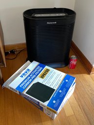 Honeywell HEPA Large Room Air Purifier With Extra Filters